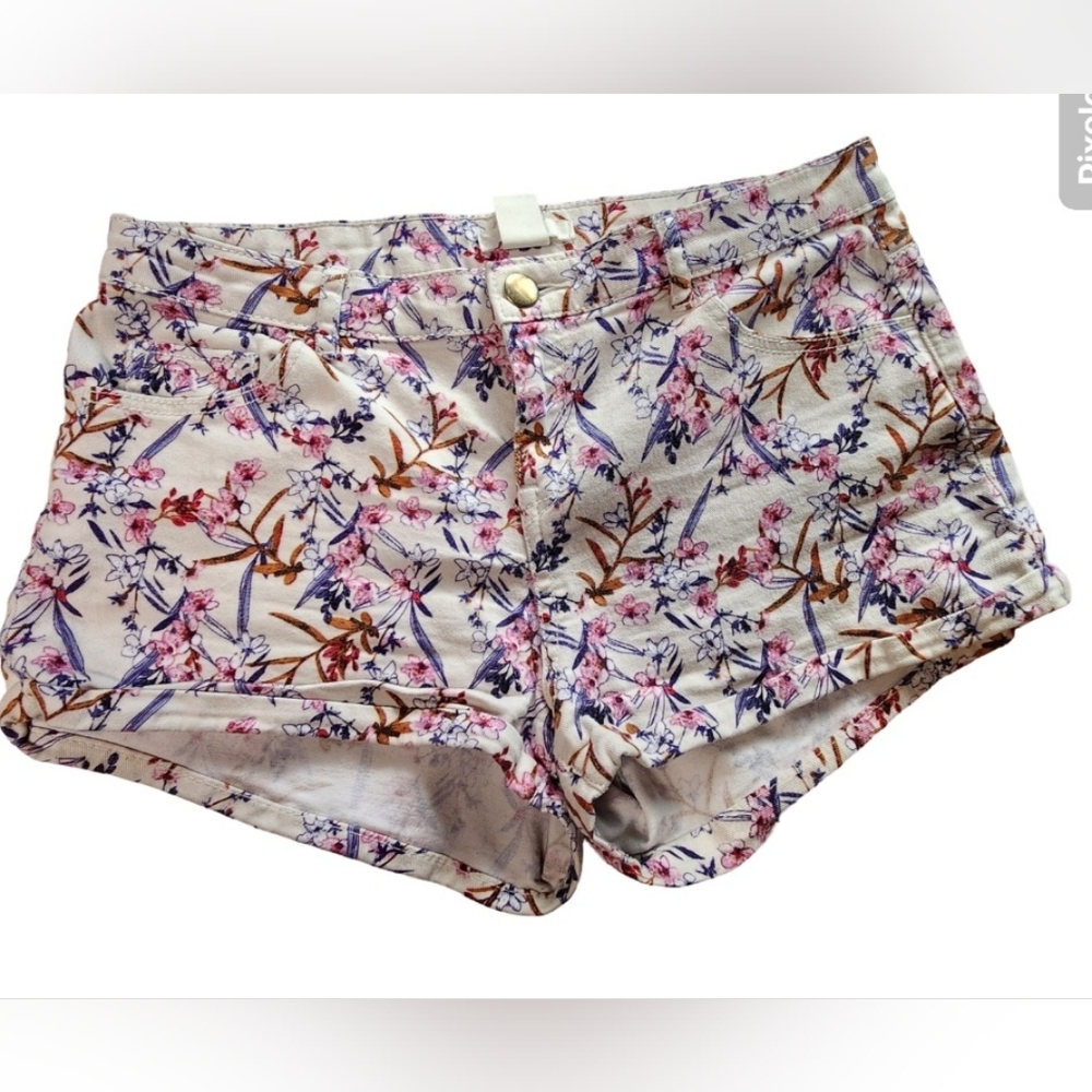 Floral Women's Shorts